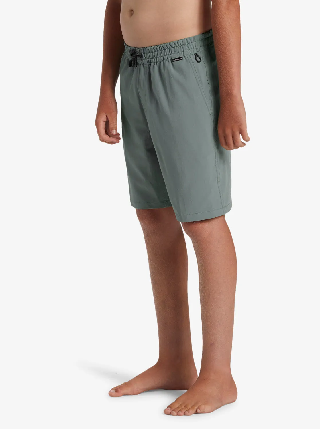 Boys 8-16 Taxer Amphibian 17" Hybrid Shorts