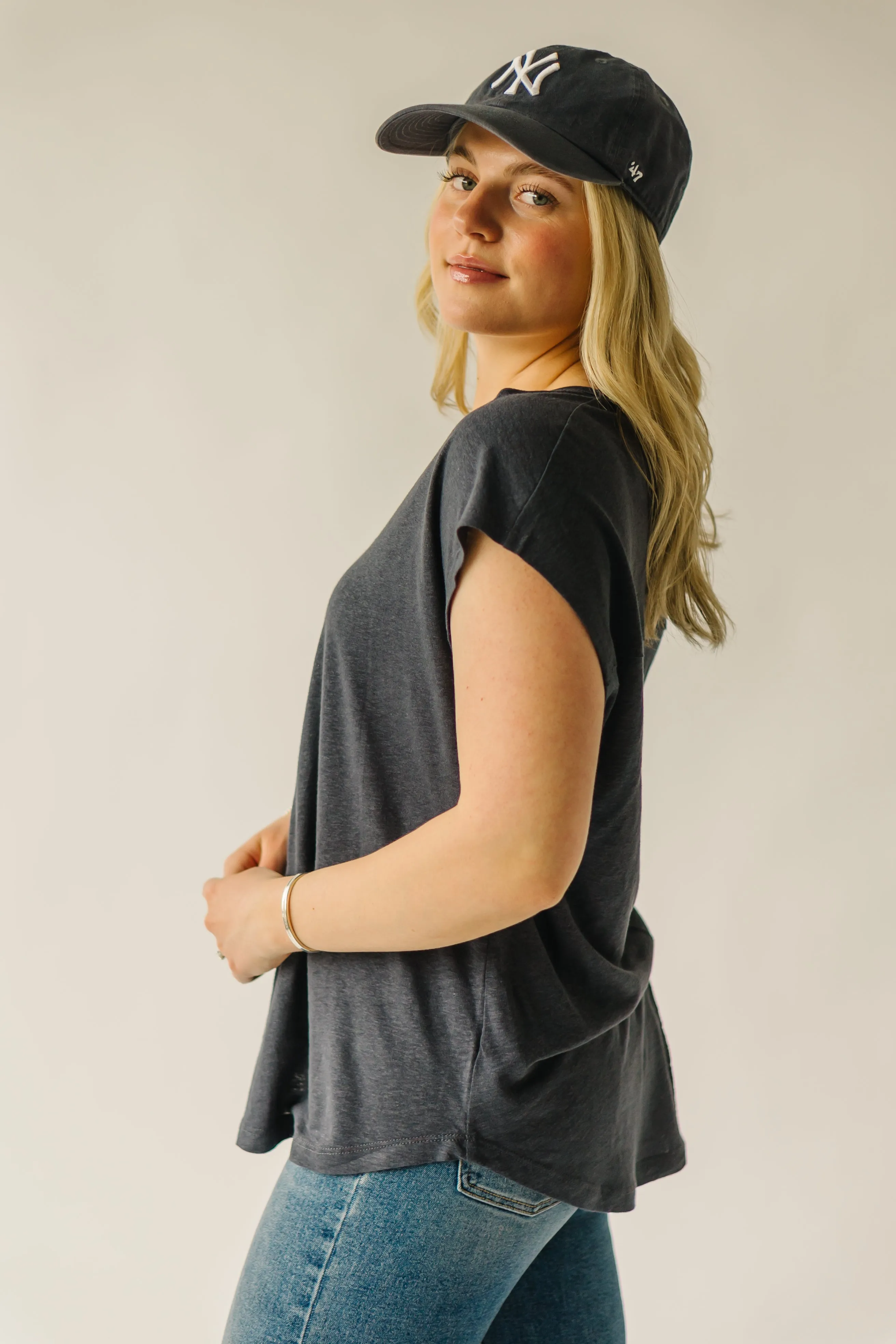 The Garver V-Neck Linen Tee in Charcoal